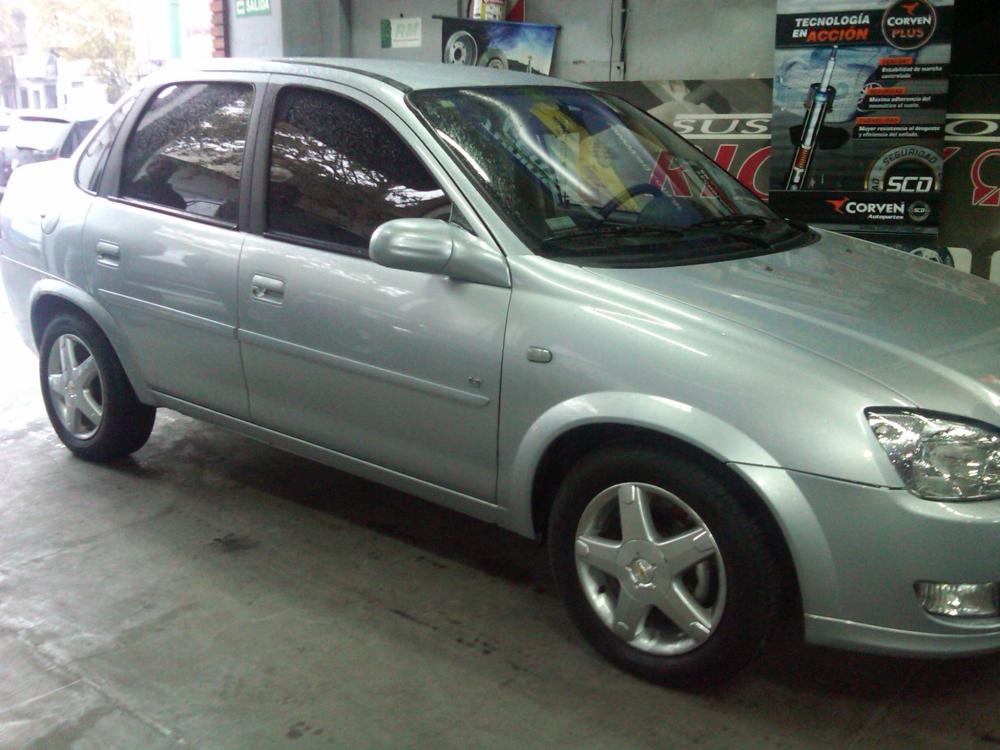 Corsa Classic 1.4 2012 con Espirales RM Progresivos Delanteros